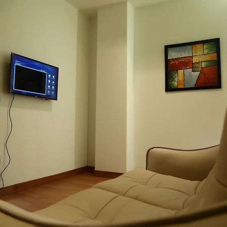 Hotel Imperia Suites Jalandhar Eksteriør bilde