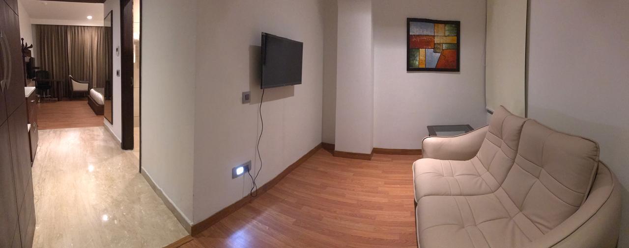 Hotel Imperia Suites Jalandhar Eksteriør bilde