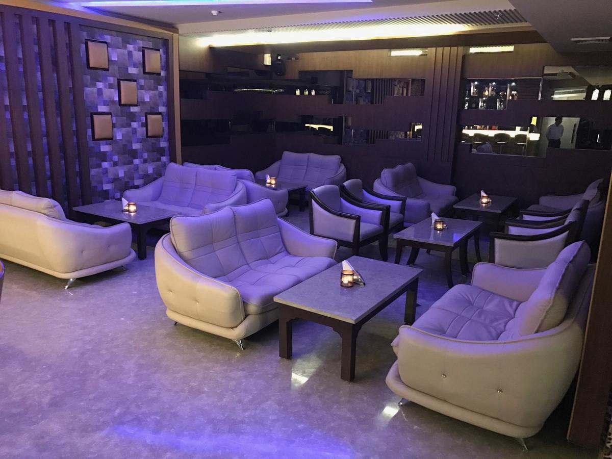 Hotel Imperia Suites Jalandhar Eksteriør bilde